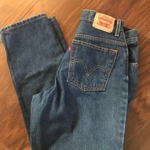Women’s 550 Levi’s